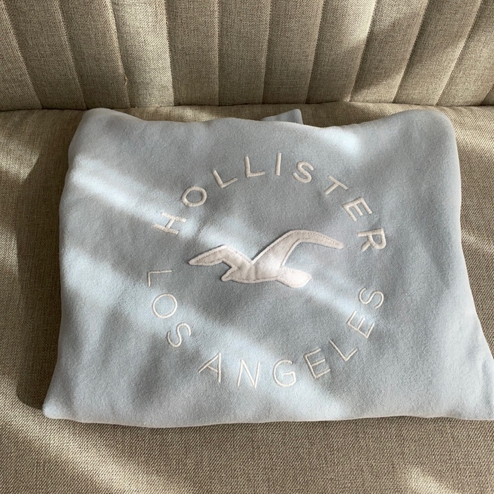 Light Blue Hollister Hoodie!